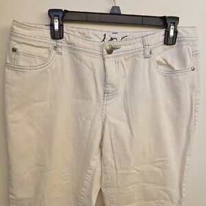 INC White Denim Jeans Size 10 - Blue Contrast Stitching - Cropped